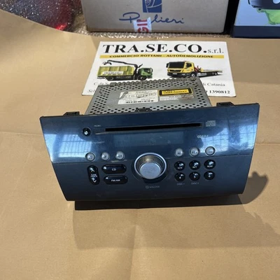 Stereo Autoradio Lettore CD Di Serie 2 DIN SUZUKI SWIFT 4° Serie 2004 2010 Usato - Immagine 1 di 4