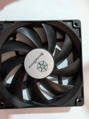 SilverStone S1202512SLN-3M computer cooling fan. - Image 1 of 4