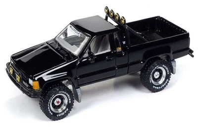 TOYOTA SR5 Pick Up - Mystery Matinee - 1985 - black - Johnny Lightning 1:64
