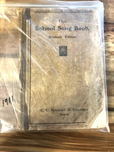 The School Song Book Students Edition C. C. Birchard & Co. 1911 - Picture 1 of 2