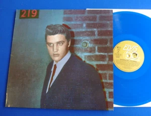 ELVIS PRESLEY-RECONSIDER BABY 1985 BLUE VINYL LP - Picture 1 of 1