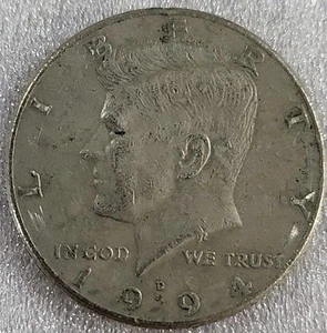 1994-D Kennedy Half Dollar Coin - Circulated *C464 - Picture 1 of 3