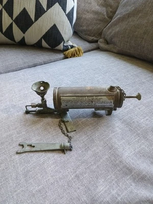 WWII WW2 Coleman Model 527 Stove Antique Military Single Burner Gas Vintage  - Image 1 of 4