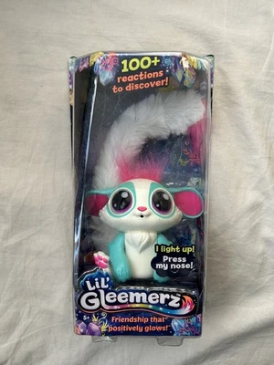 Figura de lémur parlante azul Lil Gleemerz AMIGLOW con sonidos y cola iluminada nueva Foto 1 de 4