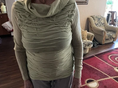 Dulce verde claro con mangas largas ZE by Gazebo Foto 1 de 3