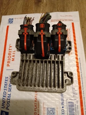 2006 Chevy Colorado ECM ECU 12569773 - Image 1 of 4