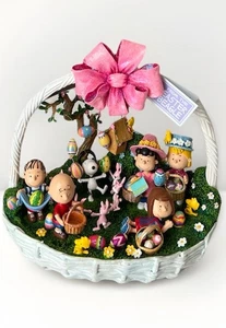 Danbury Mint Peanuts Easter Basket Egg-Stravaganza Charlie Brown Egg Hunt Lucy - Picture 1 of 22