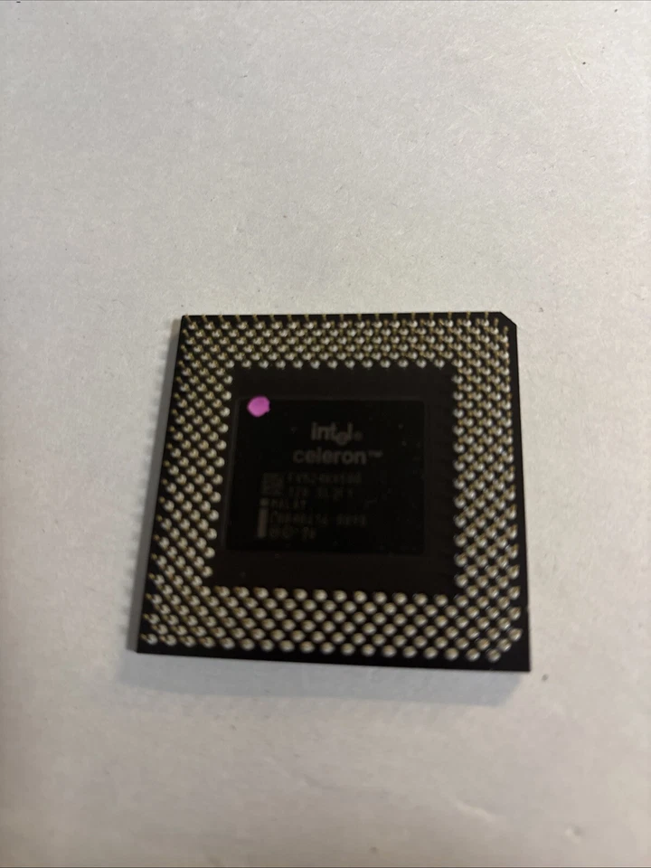 Vintage Intel  Celeron 500MHz SL3FY Socket 370 CPU Processor @CPUF - Image 1 of 1