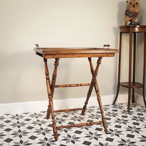Butlers Tray Victorian in Oak - Picture 1 of 24