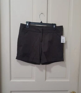 NWT The Limited "Cassidy Fit" sz 10 Mid Rise Cuffed Brown Bermuda Shorts - Picture 1 of 13