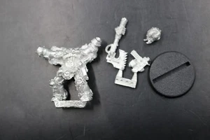 Warhammer 40k Chaos Space Marines World Eaters Champion Metal - Picture 1 of 3