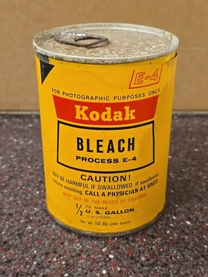 Kodak Ektachrome Bleach Process E-4 Darkroom Developing Chemicals 1960s Tin Can - Image 1 of 4