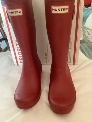 Bota de Lluvia Alta Impermeable Roja Original EXC COND Hunter - Talla EE. UU. Niños 4/Niñas 5 Foto 1 de 4