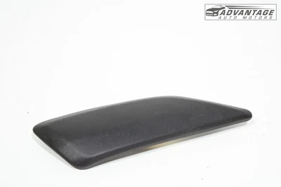 2016-2024 CHEVROLET CAMARO FRENTE ESQUERDA PORTA LATERAL DO MOTORISTA APOIO DE BRAÇO TAMPA DE ACABAMENTO FABRICANTE DE EQUIPAMENTO ORIGINAL - Imagem 1 de 4