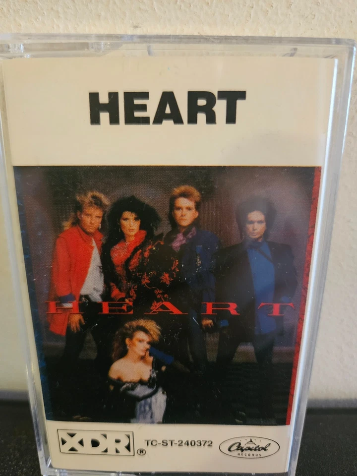 HEART Heart 1985 CASSETTE TAPE POP ROCK ARENA ROCK CAPITOL RECORDS - Image 1 of 4