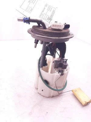 Fuel Pump Assembly 5.3L VIN J 8th Digit 04-07 Chevrolet Avalanche 1500 19168774 - Image 1 of 4