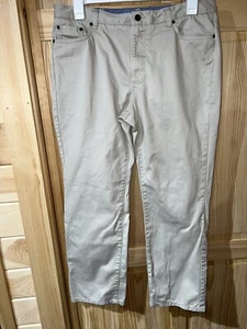 LL BEAN Standard Fit Men’s Beige Pants Size 35x30 Casual Office Business - Picture 1 of 7