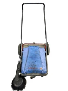 Kränzle 1+1 handgeführte Kehrmaschine Handkehrmaschine 47837 - Bild 1 von 10