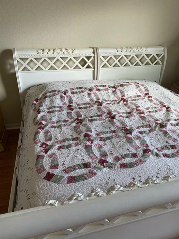 vintage wood twin bed Cover