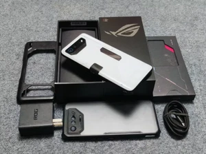 Asus ROG Phone 7 pro 5G white 16+512GB Global Google Play unlocked - Afbeelding 1 van 9