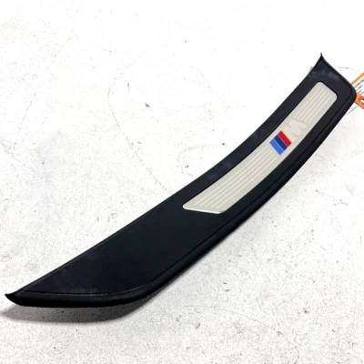 BMW 528i F10 2011-2016 puerta trasera derecha M alféizar deportivo placa de desgaste panel de moldura OEM Foto 1 de 4