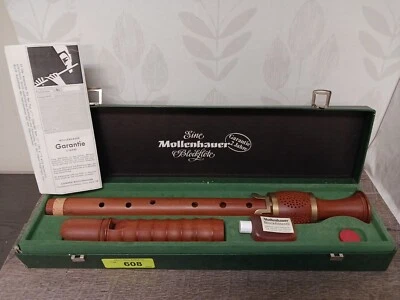 Mollenhauer 4418 Tenor Recorder With Key - Image 1 of 4