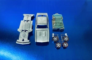 Hot Wheels Redline Custom Camaro (Kit H/K) interior champán cristal azul -D - Imagen 1 de 4