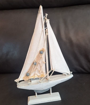 帆船家居装饰手工木质和帆布房间口音 12 " T 7.25" W — 第 1/4 张图片