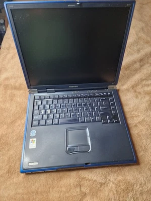 Vintage Toshiba Satellite A30 Laptop Intel Celeron 2.6GHz Faulty For Parts  - Image 1 of 4