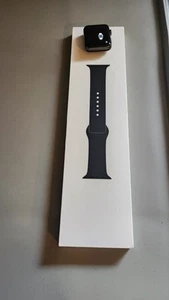 Apple Watch Series 2 42 mm GPS de aluminio con correa de reloj negra sellada nueva en caja. - Imagen 1 de 4