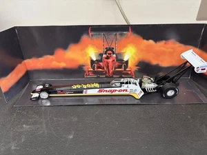 1996 RACING CHAMPIONS #09700 HEBERT SNAP-ON NHRA TOP FUEL DRAGSTER - 1:24 SCALE - Picture 1 of 11