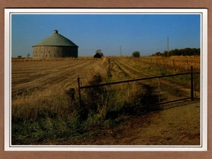 Round Barn Fulton County Indiana Darryl Jones UNP Continental Postcard - Picture 1 of 2