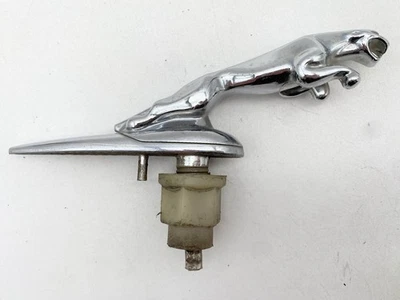 Jaguar X-Type S-Type 2002-2008 capó de cuero cromado con tuerca OEM Foto 1 de 4