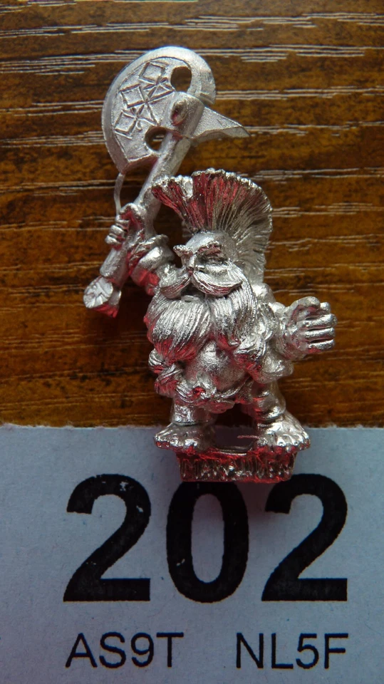 WHF CITADEL CLASSIC DWARF SLAYER 1 METAL UNPAINTED VINTAGE RARE #202 - Image 1 of 1