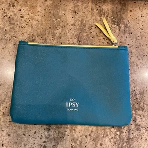 Borsa Ipsy Teal Glam con cerniera in nappa e borchie in metallo astuccio trucco 100° borsa - Foto 1 di 9