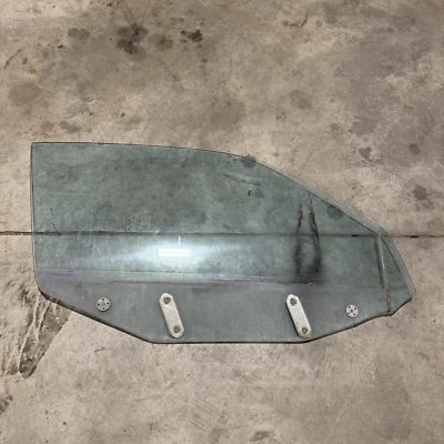 Стекло для правой двери 89-94 Nissan 240sx S13 - Изображение 1 из 4