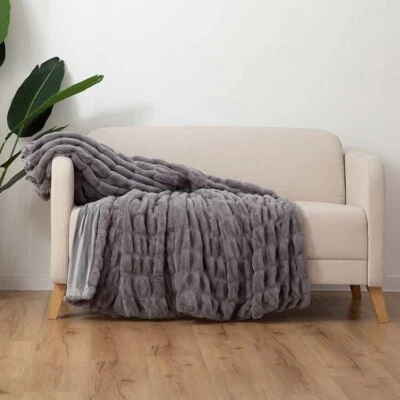Berkshire Faux Fur Throw Blanket Gray 60x70in!