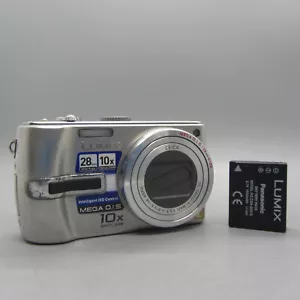 Panasonic Digital Camera Lumix DMC-TZ3 7.2MP Silver Tested - Picture 1 of 8