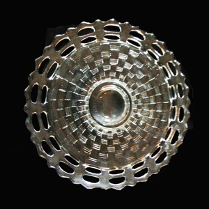 Lovely Vintage Etched Glass Plate Check Pattern with Openwork Border 8" Wide - Picture 1 of 6