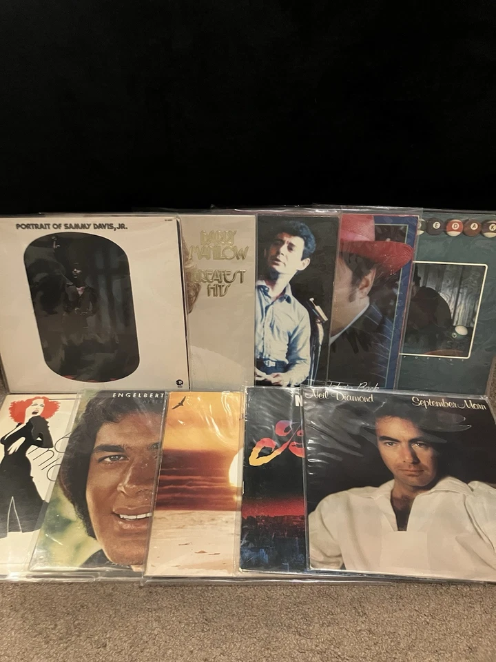 Vinyl Record LOT of  10 Barry Manilow, Sammy Davis Jr, Neil Diamond,Neil Sedaka+ - Image 1 of 1