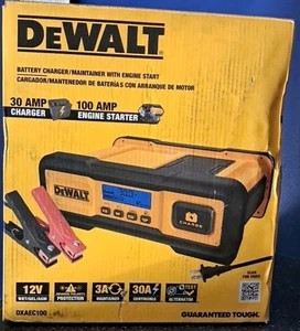 DEWALT Professional Amp BATTERY CHARGER 100 Amp  MAINTAINER W/ ENGINE START NEW - Picture 1 of 4