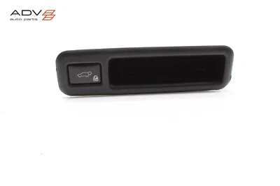 Lexus RX350 RX450H 2016-2019 puerta trasera puerta levadiza lado derecho asa de tracción bolsillo OEM Foto 1 de 4