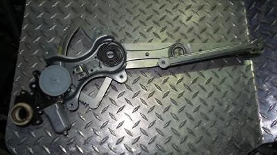 TOYOTA ESTIMA MK3 2006 - 2014 LEFT FRONT WINDOW REGULATOR 36578 - Image 1 of 2