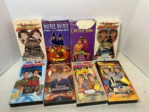 Vintage Lot of 8 VHS Tapes Mary Kate and Ashley Olsen Twins used - Picture 1 of 2