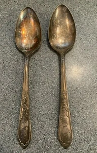 1937 VINTAGE 2 Oneida Silver Community Par Plate CAMILLE Silverplate Soup Spoon  - Picture 1 of 9