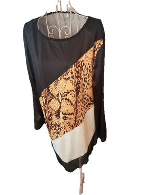 Túnica multicolorida estampa animal gola redonda manga longa XL sem marca - Imagem 1 de 4