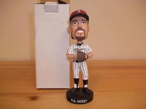2012 NL CY YOUNG RA DICKEY OKLAHOMA CITY REDHAWKS BOBBLEHEAD mets blue jays G36 - Picture 1 of 1
