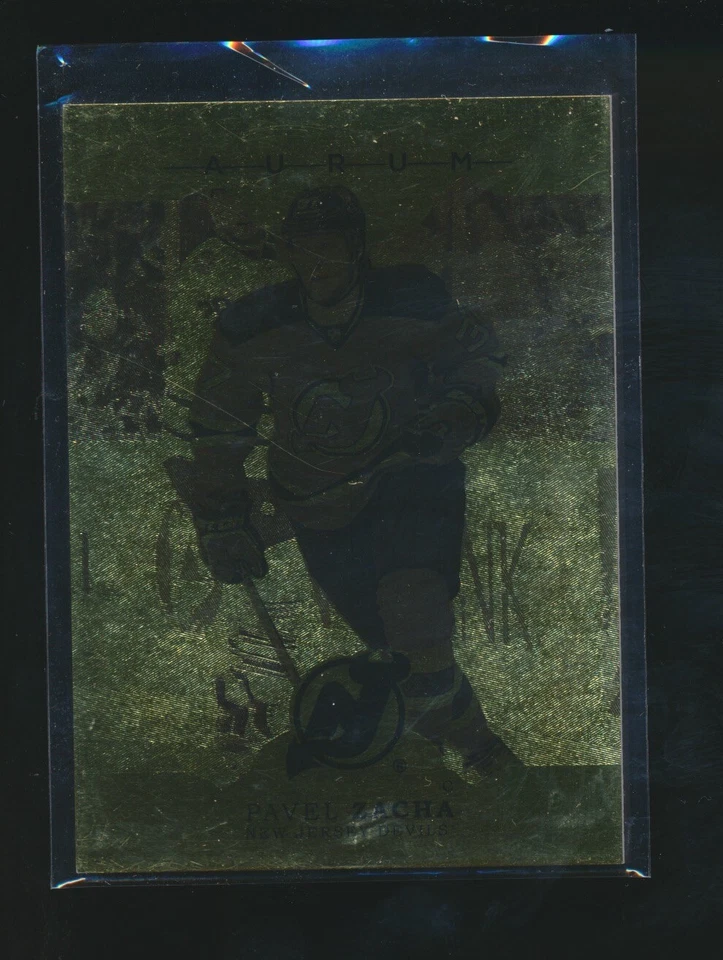 PAVEL ZACHA 2016-17 ARTIFACTS AURUM GOLD  - Image 1 of 2