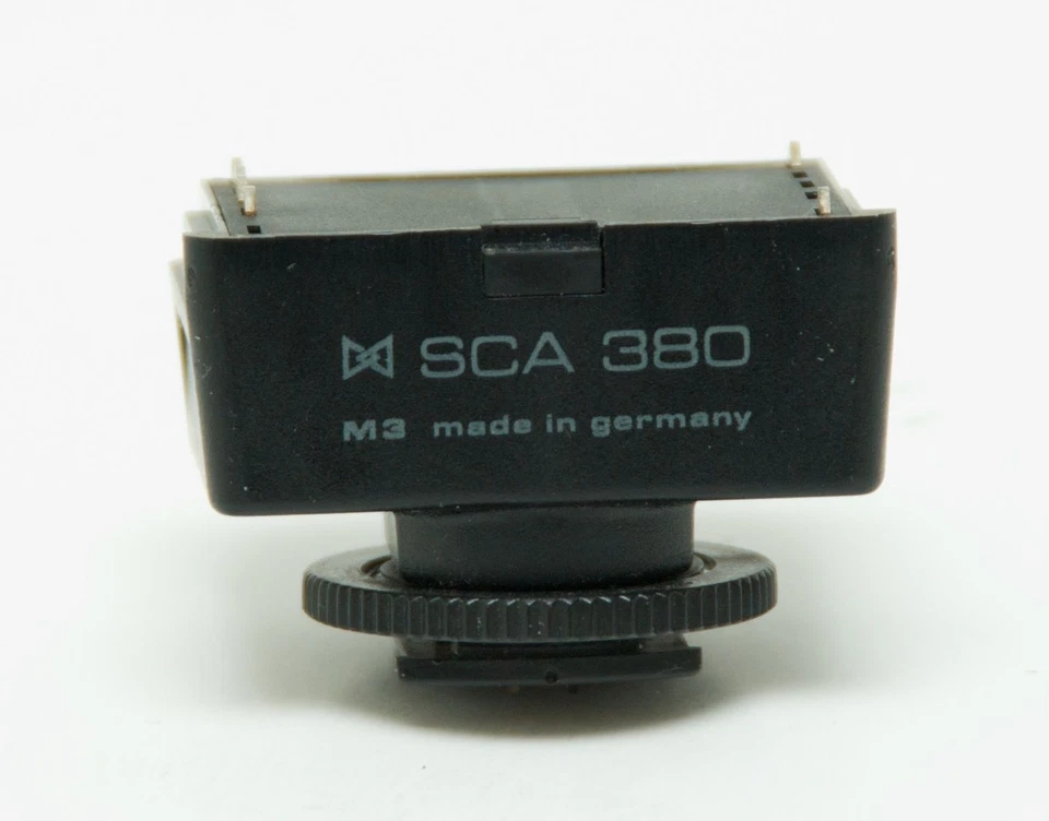 Metz SCA 380 Flash Module Adapter For Yashica / Contax SCA380  - Image 1 of 4