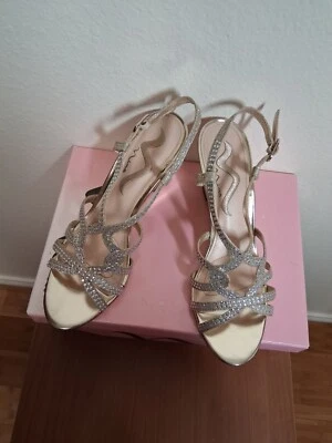 Tacones de cuña Nina Vaelyn Platino Brillo Talla 8M Foto 1 de 4